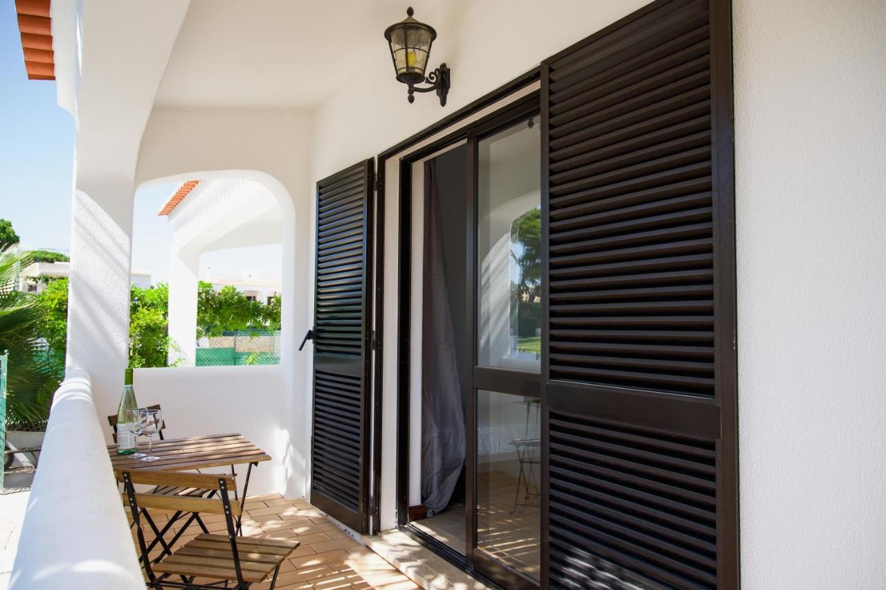 Wakeup Villa Faro Exterior foto