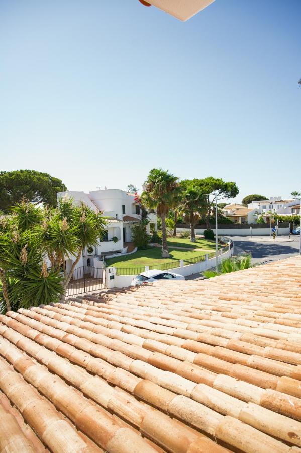 Wakeup Villa Faro Exterior foto